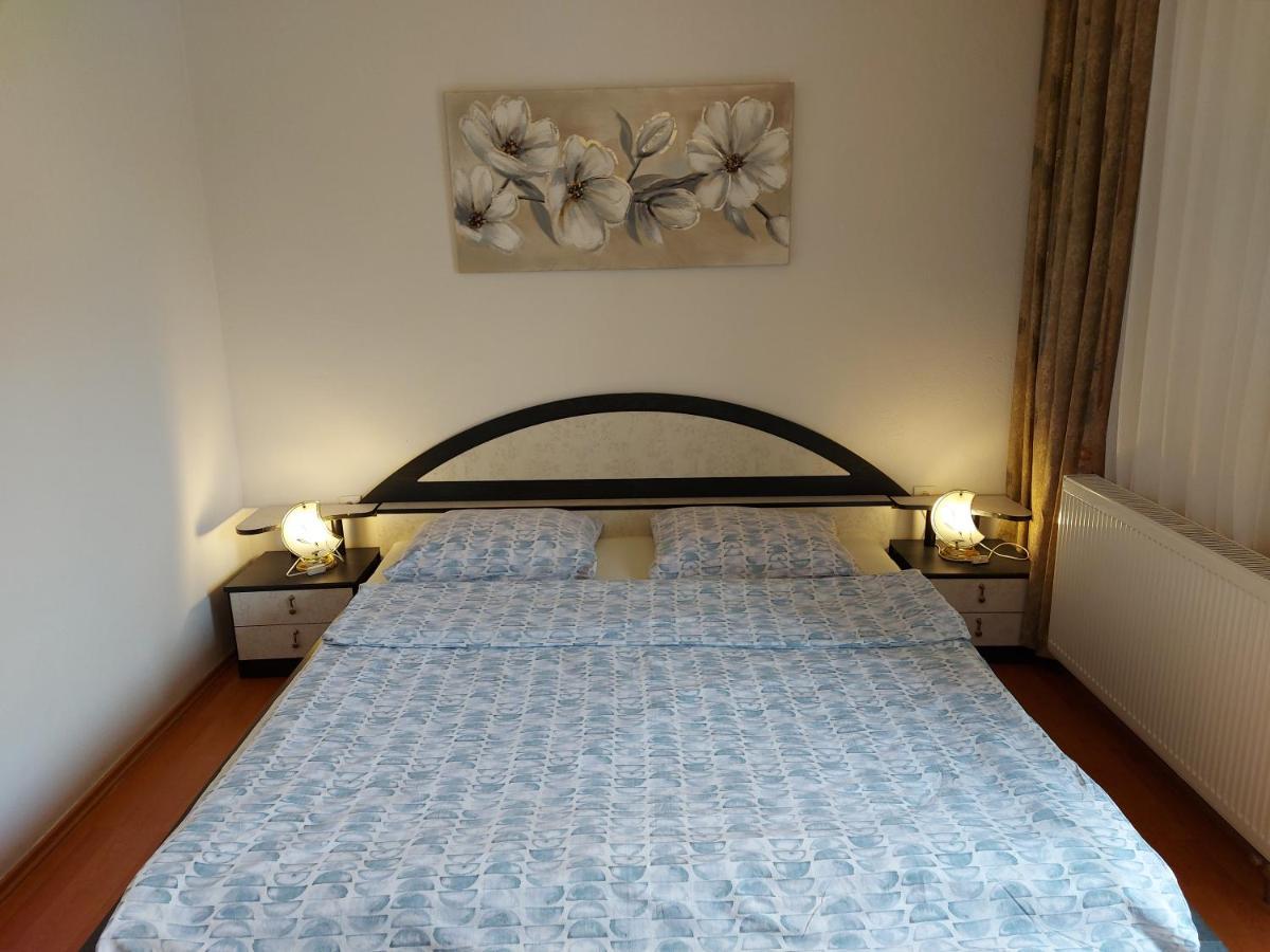 Apartments & Rooms Nensi Baška Extérieur photo