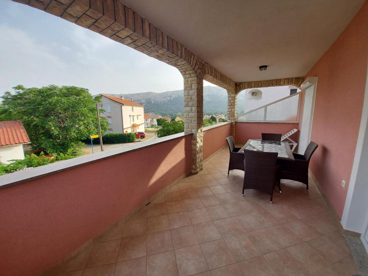 Apartments & Rooms Nensi Baška Extérieur photo