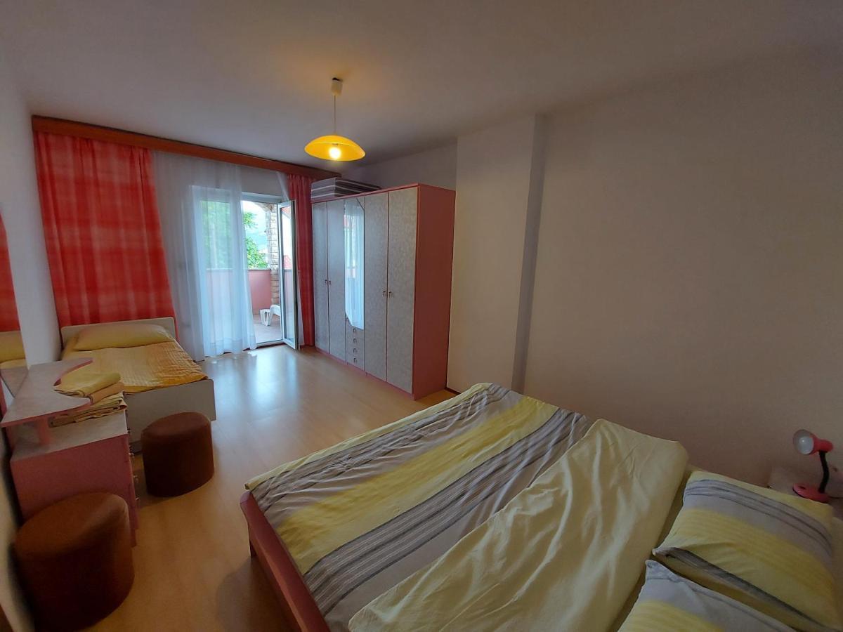 Apartments & Rooms Nensi Baška Extérieur photo
